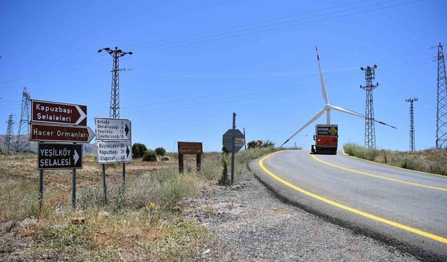 Kapuzbaşı yolunda yol çizgisi çalışması yapıldı