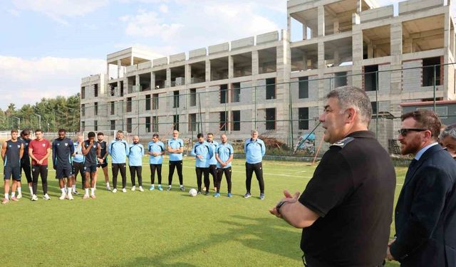 Karaburun'dan Erzurumspor'a moral desteği