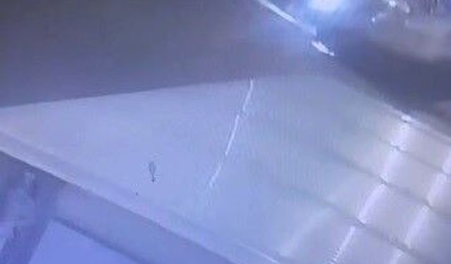 Kars'ta 4 kişinin yaralandığı kaza güvenlik kamerasında