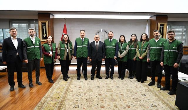 Kayseri Büyükşehir'den Yeşilay'a destek