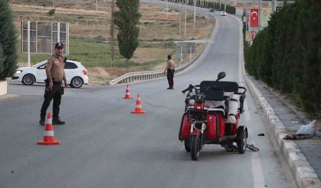 Kazada ağır yaralanan yaşlı adam, 25 günlük hayat mücadelesini kaybetti