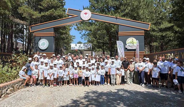 Kazdağları'nın eşsiz doğasında 'Aile Kampı' düzenlendi