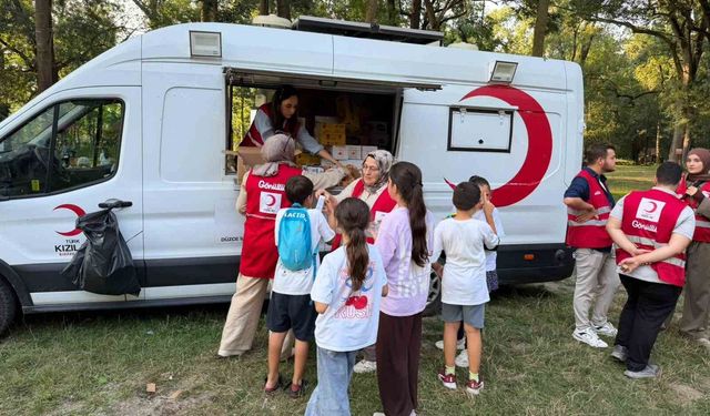 Kızılay çocukların coşkusuna ortak oldu
