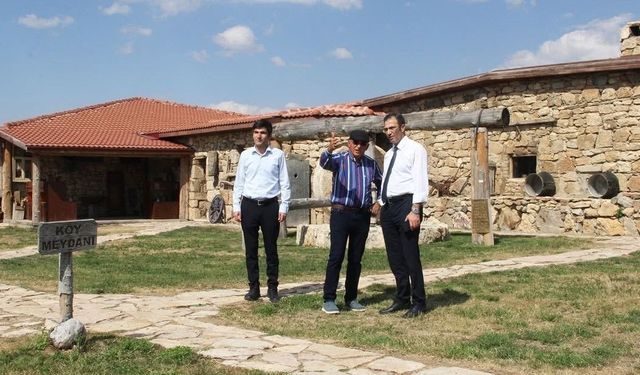 KUDAKA ile Kenan Yavuz Etnografya Müzesi arasında kültürel miras ve turizm iş birliği görüşmesi