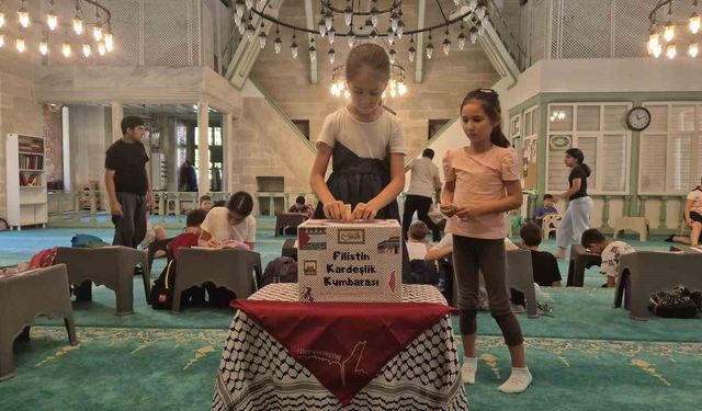 Kumbaradaki birikimlerini Filistin'e bağışladılar