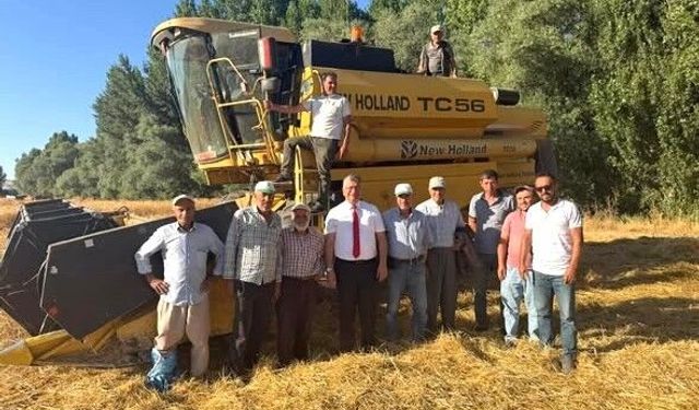 Kütahya'da 'üniversite ile tarla arasında gönül köprüsü' kuruldu