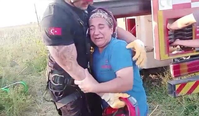 Kuyuya düşen ineği itfaiye kurtardı, sahibi ekiplere sarılıp gözyaşı döktü