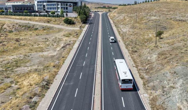 Meram Çayırbağı Caddesi'nde ulaşım konforu arttı