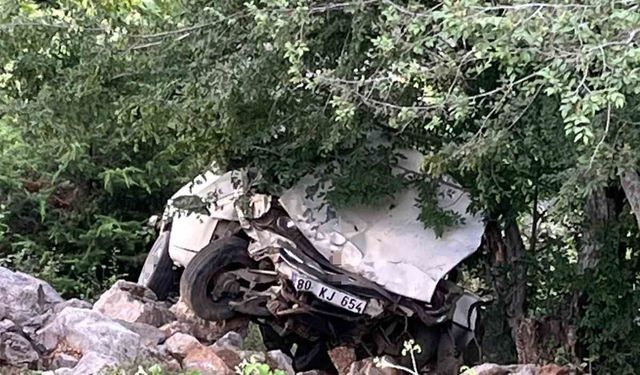 Osmaniye'de otomobil uçuruma savruldu: 1 yaralı