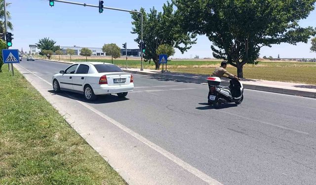 Şanlıurfa'da otomobille motosiklet çarpıştı: 1 yaralı