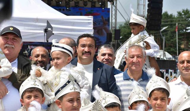 Sarıkamış Belediyesi'nden 300 çocuğa toplu sünnet şöleni
