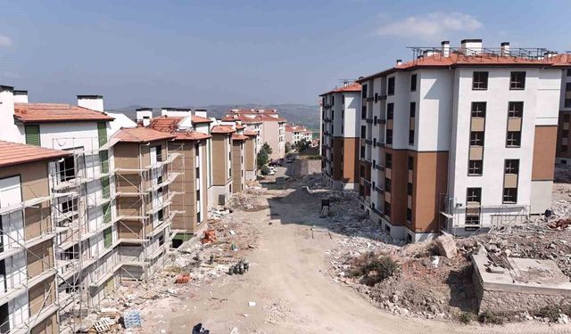 Sındırgı depreminin üzerinden 1 yıl geçti