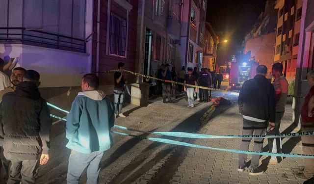 Tokat'ta apartman dairesinde yangın paniği: 4 kişi dumandan etkilendi