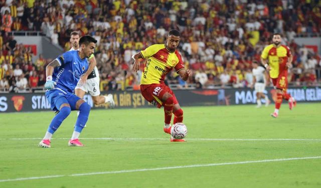 Trendyol Süper Lig: Göztepe: 0 - Gençlerbirliği: 0 (İlk Yarı)