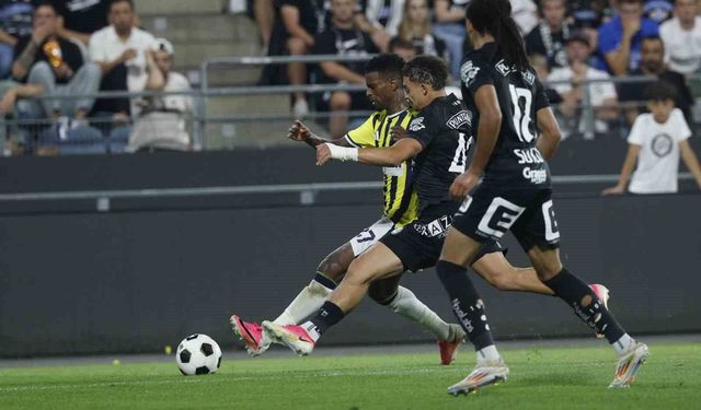 UEFA Şampiyonlar Ligi: Sturm Graz: 0 - Fenerbahçe: 0 (İlk yarı)