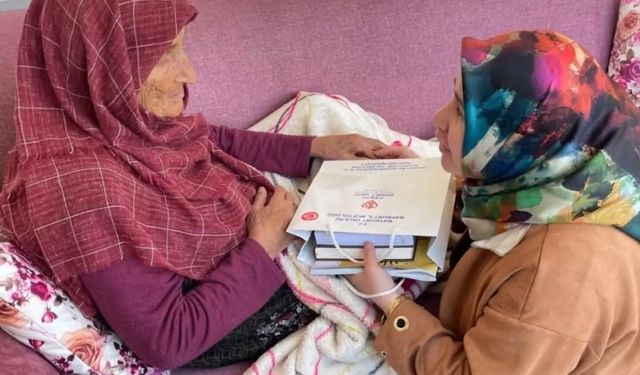 Yaz Kur'an kursu öğrencilerinden yaşlılara ziyaret