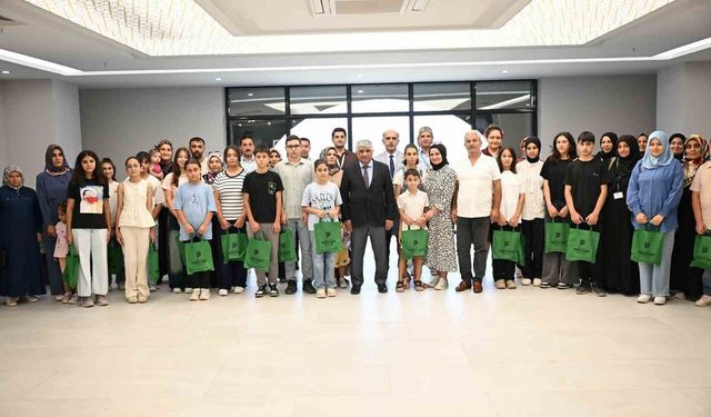 Yeşilyurt Belediyesi başarıya giden yolda öğrencilerin yanında