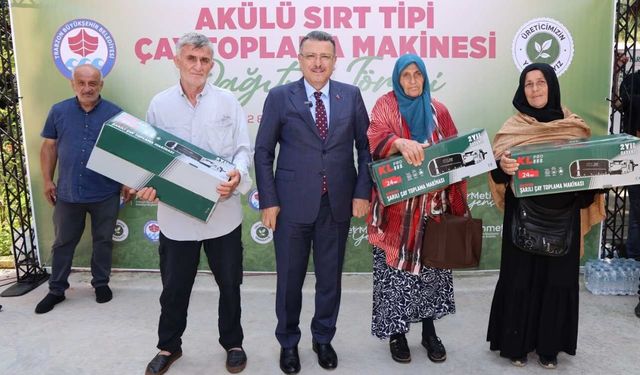 Trabzon'da üreticiye çay toplama makinası dağıtıldı