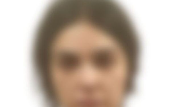 64 yıl 6 ay hapis cezası bulunan kadın canlı yayın yaparken yakalandı