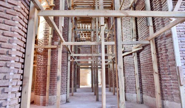 800 yıllık tarihi Ulu Camii'nin restorasyonu devam ediyor