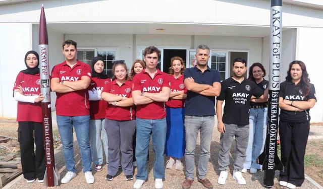 Adanalı gençlerin roketleri TEKNOFEST'te iki kategoride derece yaptı