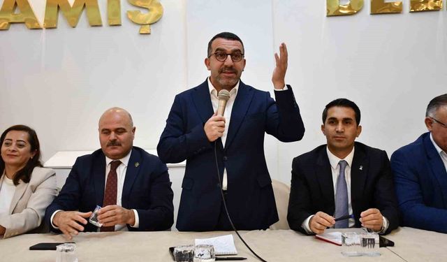 AK Parti heyetinden Sarıkamış'ta gövde gösterisi: Teşkilat buluşması ve yatırımlar sahada incelendi