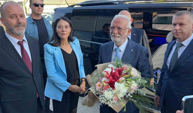 AK Partili Elitaş 'Türkiye Yüzyılı Buluşmaları' için Çanakkale'de