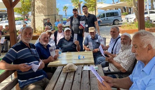 Akçakoca'da 'Kaybetmeden Fark Et' farkındalık standı