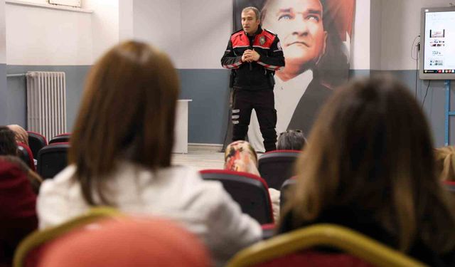 Aksaray'da 'Madde mi, Mana mı, Bağımlılık mı' projesi eğitimi