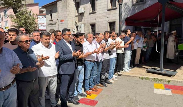 Alaplı'nın yardım gönüllüsü Tuncay Çil son yolculuğuna uğurlandı
