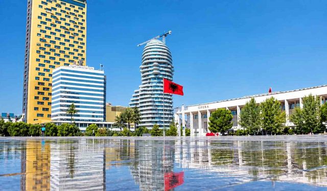 ''Arnavutluk'ta inşaat sektörü için ciddi bir potansiyel var''