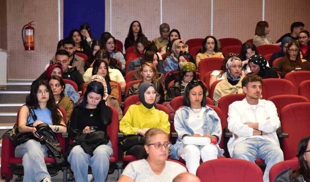 ASHİM'den ESOGÜ'de kadına yönelik şiddetle mücadele semineri