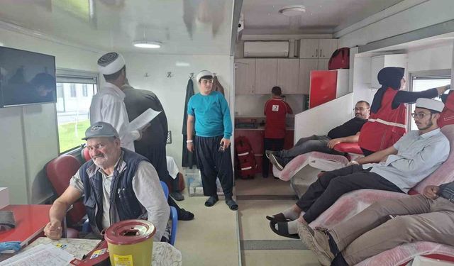 Aziziye Nizamiye Eğitim Kurumları'nda kan bağışı seferberliği
