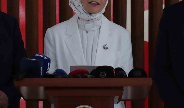 Bakan Göktaş, Denizli'de krediden faydalanan çiftin nikahını kıyacak