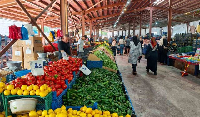 Başiskele'de pazar yerleri mercek altında