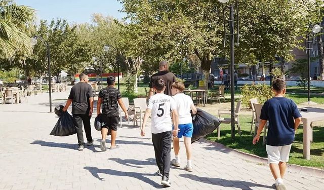 Başkan Zencirci'ye söz verdiler, parkı temizlediler