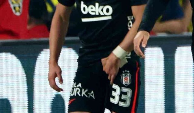 Beşiktaş'ta Rıdvan Yılmaz derbide sakatlandı
