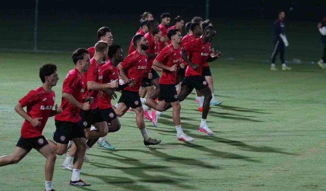 Burak Yılmaz, Çorum FK başında ilk antrenmanına çıktı