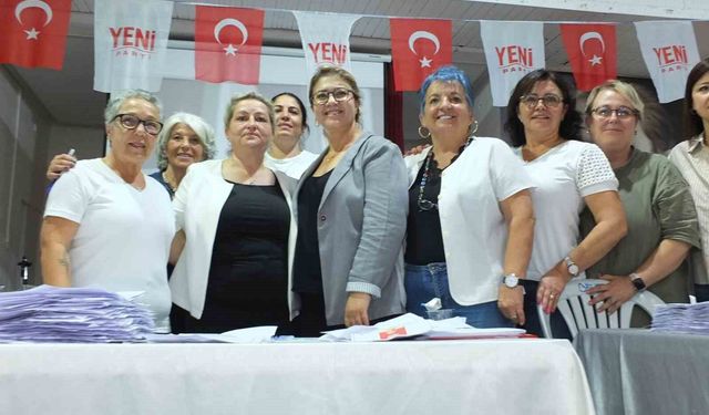 Burhaniye Yeni Partide Çiğdem Avcu başkan oldu