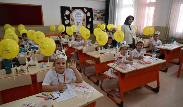 Bursa'da 598 bin öğrenci ilk ders ziliyle sınıfları dolduracak
