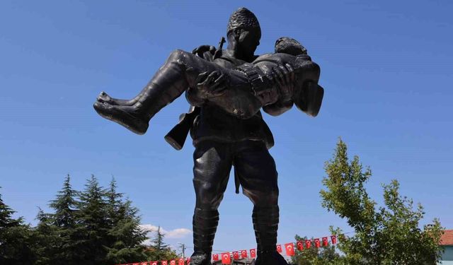Çetmili Kara Ali Çavuş ile oğlu Mehmet Onbaşı şehadetlerinin 104. yılında anıldı