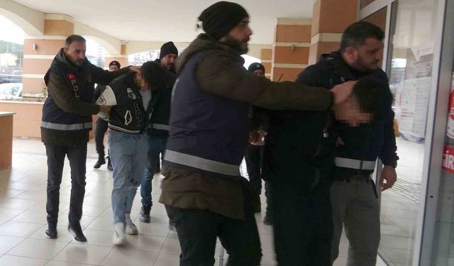 Cinayetle sonuçlanan kavgaya karışan sanıkların yargılanmasına devam edildi