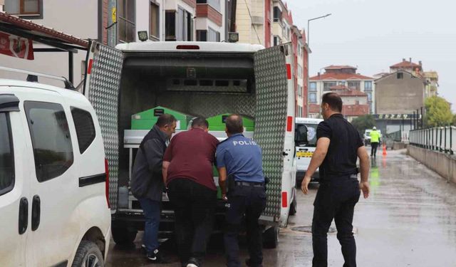 Çorum'da kadın cinayeti: Eski eşini silahla öldürüp intihar etti