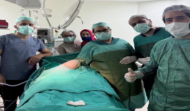 Çukurca Devlet Hastanesi'nde laparoskopik cerrahide büyük başarı