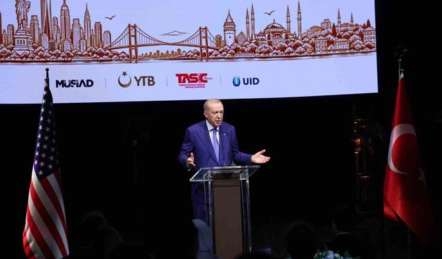 Cumhurbaşkanı Erdoğan: 'Müslümanlardan entegre olmaları değil, asimile olmaları bekleniyor'