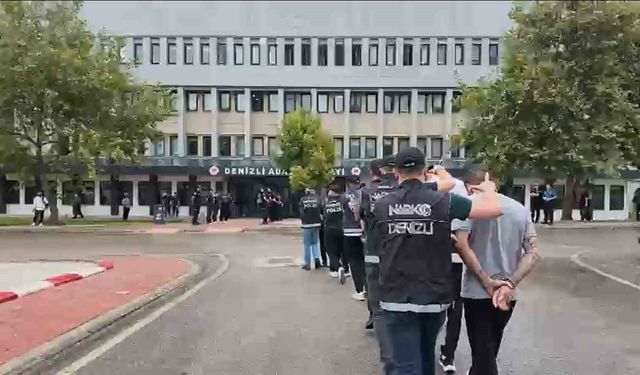 Denizli'de 13 torbacı polisin operasyonuyla yakalandı