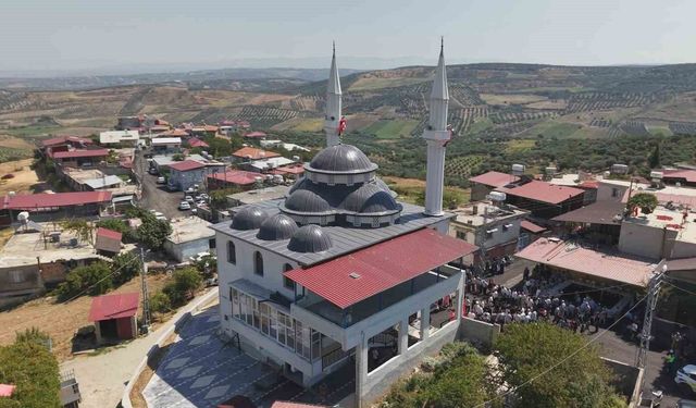 Deprem sonrası Hatay'da inşa edilen 134'üncü cami ibadete açıldı