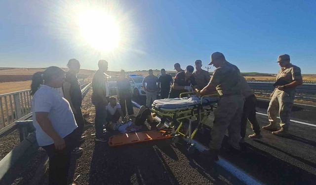 Diyarbakır'da feci kaza: Aynı aileden 5 kişi yaralandı
