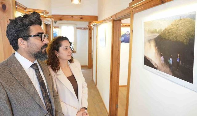 'Dumanın Ardındaki Hayatlar' sergisi Safranbolu'da sanatseverlerle buluştu
