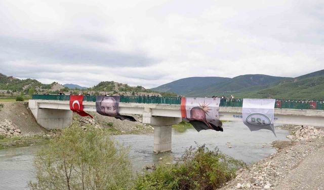 Durağan Hacıoğlan-Yeşilkent Köprüsü hizmete açıldı